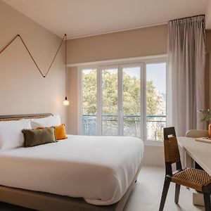 Chambre Lit Queen-Size